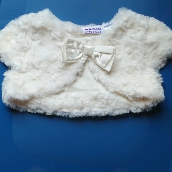 Adorable super soft girls vest size 3T by Blueberi Boulevard - Picture 5 of 5